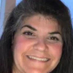 Elizabeth Teves-Michael at Kimina Counseling, LLC in Auburn, MA